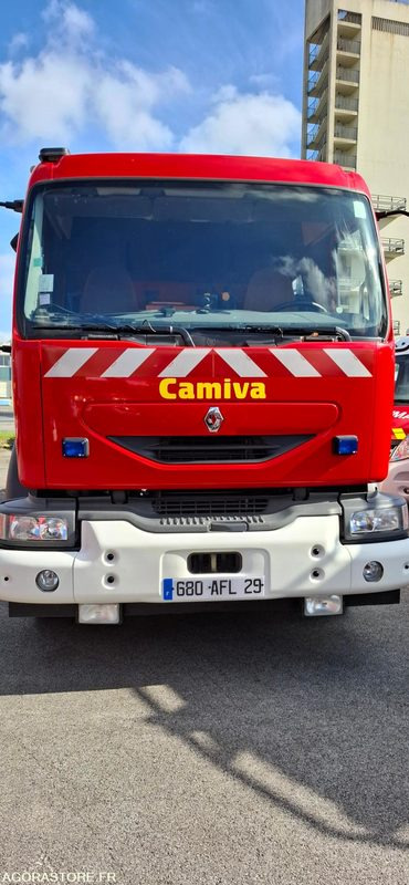 FOURGON POMPE TONNE - RENAULT MIDLUM - 680 AFL 29 - Camión de bomberos: foto 3 FOURGON POMPE TONNE - RENAULT MIDLUM - 680 AFL 29 - Camión de bomberos: foto 3