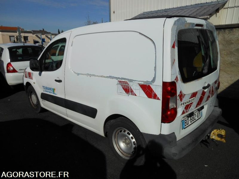 FOURGONNETTE PEUGEOT PARTNER (BE133) - Furgoneta pequeña: foto 2 FOURGONNETTE PEUGEOT PARTNER (BE133) - Furgoneta pequeña: foto 2