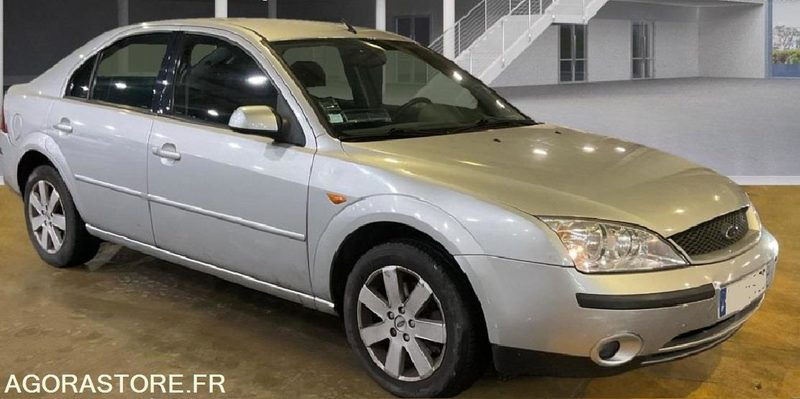 Ford Mondeo 1.8I - 125 GHIA .CT-OK passé et accepté pour 2 ans - Coche: foto 4 Ford Mondeo 1.8I - 125 GHIA .CT-OK passé et accepté pour 2 ans - Coche: foto 4