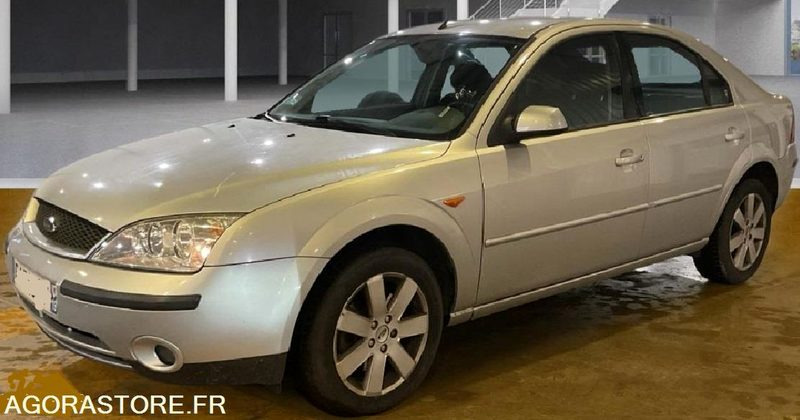 Ford Mondeo 1.8I - 125 GHIA .CT-OK passé et accepté pour 2 ans - Coche: foto 3 Ford Mondeo 1.8I - 125 GHIA .CT-OK passé et accepté pour 2 ans - Coche: foto 3