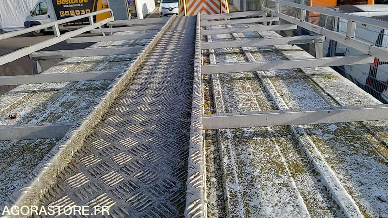 Furgón Ford Transit LS - 2008 - 102029kms -932AZP67: foto 17 Furgón Ford Transit LS - 2008 - 102029kms -932AZP67: foto 17