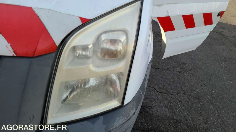 Furgón Ford Transit LS - 2008 - 102029kms -932AZP67: foto 8 Furgón Ford Transit LS - 2008 - 102029kms -932AZP67: foto 8