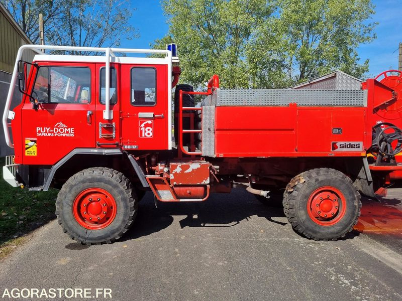 Fourgon incendie 4x4 - IVECO 80.17 - 9401 VB 63 - 22311kms - Camión de bomberos: foto 2 Fourgon incendie 4x4 - IVECO 80.17 - 9401 VB 63 - 22311kms - Camión de bomberos: foto 2