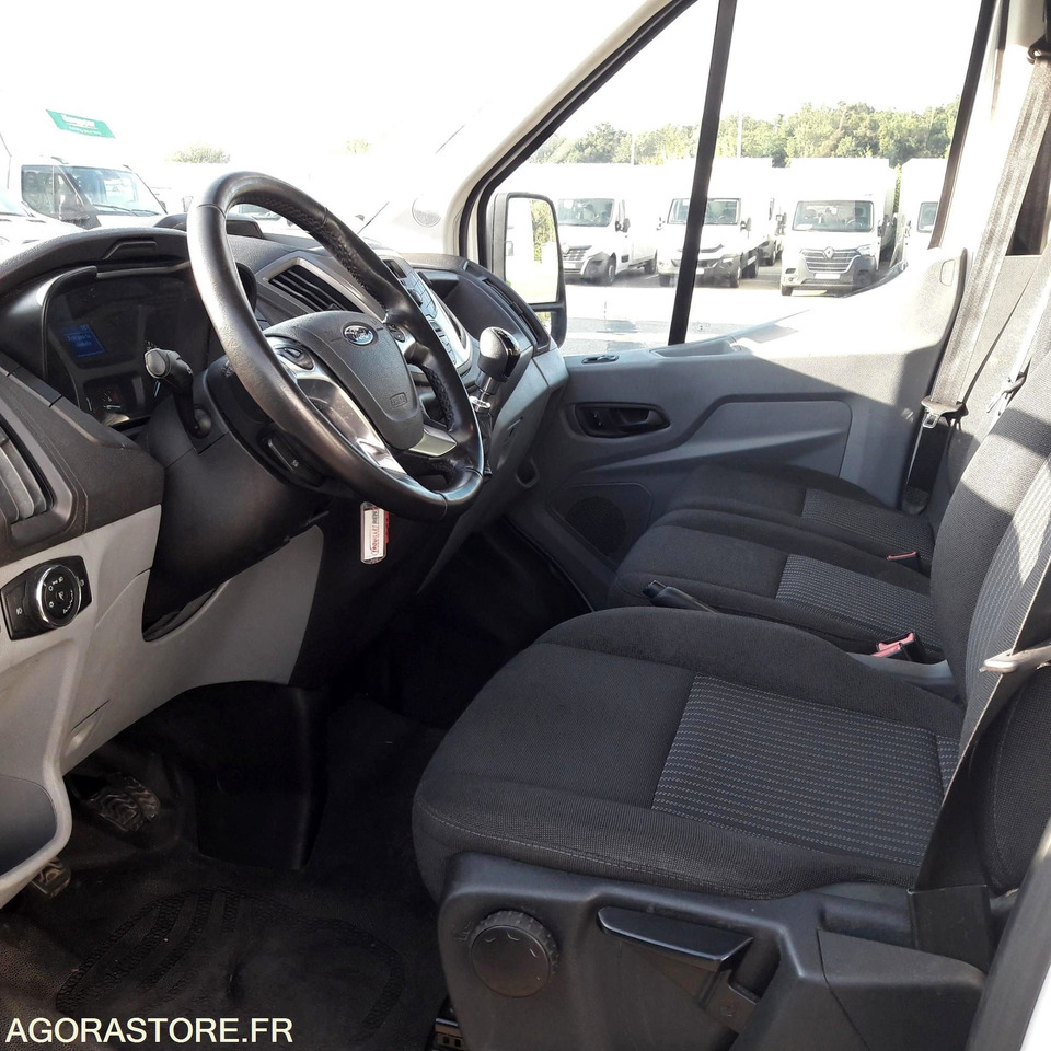 FORD TRANSIT CHASSIS CABINE- 2019- 113100KM - Furgoneta: foto 5 FORD TRANSIT CHASSIS CABINE- 2019- 113100KM - Furgoneta: foto 5