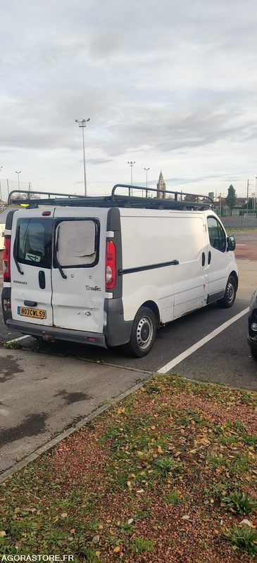 Renault Trafic - 2007 - 107060kms - 803CWL59 - Furgoneta: foto 4 Renault Trafic - 2007 - 107060kms - 803CWL59 - Furgoneta: foto 4