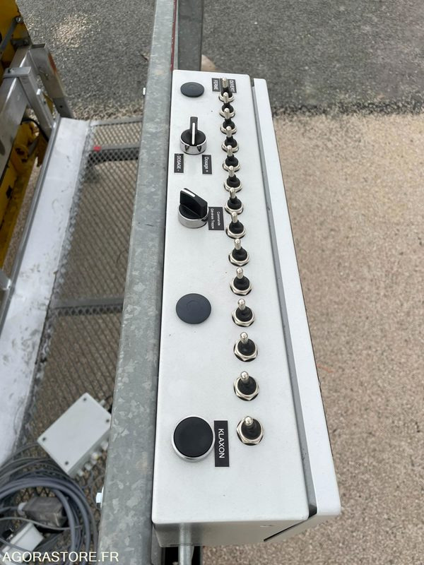 GRAVILLONNEUR CYLEXTRA D'OCCASION CMTP - Construcción de carreteras: foto 5 GRAVILLONNEUR CYLEXTRA D'OCCASION CMTP - Construcción de carreteras: foto 5