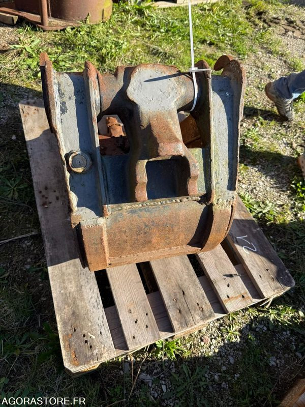 Godet 400mm Morin 2 - Cazo para Maquinaria de construcción: foto 5 Godet 400mm Morin 2 - Cazo para Maquinaria de construcción: foto 5