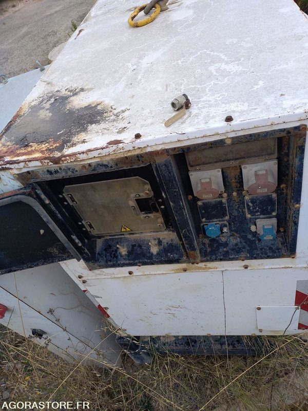 Groupe électrogène SDMO 60 kVA - Generador industriale: foto 4 Groupe électrogène SDMO 60 kVA - Generador industriale: foto 4