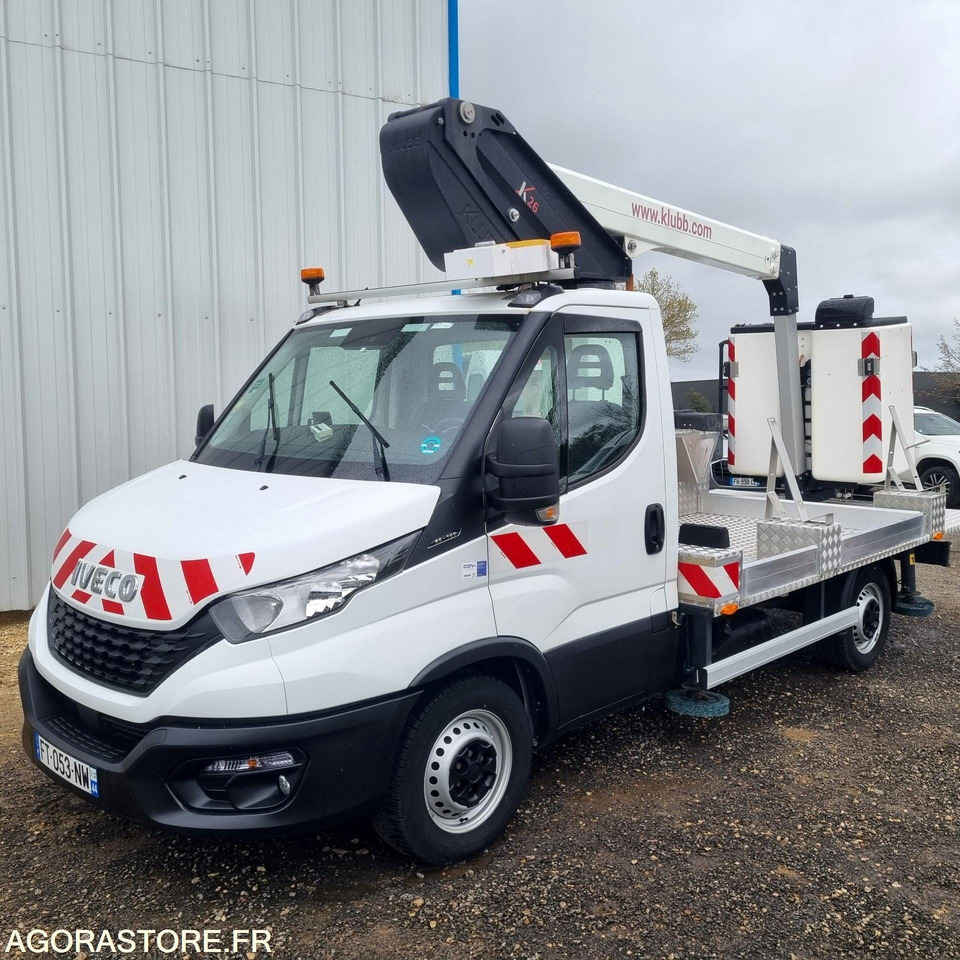IVECO - 35S16 NACELLE - 2020 / 21000 KM - Furgón: foto 1 IVECO - 35S16 NACELLE - 2020 / 21000 KM - Furgón: foto 1
