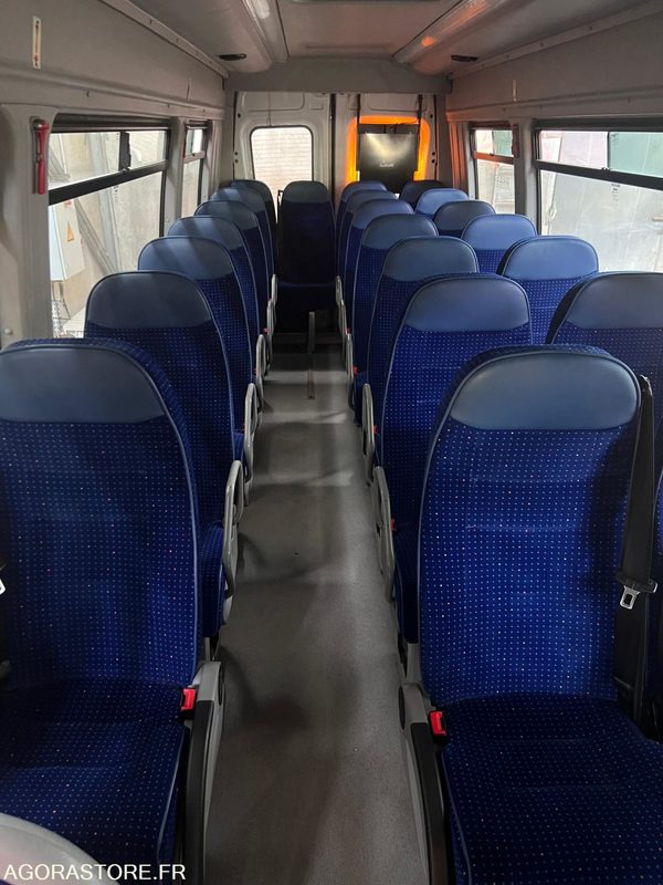 Iveco daily 08/2016 22 +1 places 240 000 kms - Autobús escolar: foto 4 Iveco daily 08/2016 22 +1 places 240 000 kms - Autobús escolar: foto 4