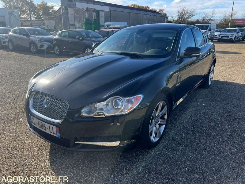JAGUAR XF 3.0 D 240CH BOITE AUTO - 2011 - 123000KMS - Coche: foto 1 JAGUAR XF 3.0 D 240CH BOITE AUTO - 2011 - 123000KMS - Coche: foto 1