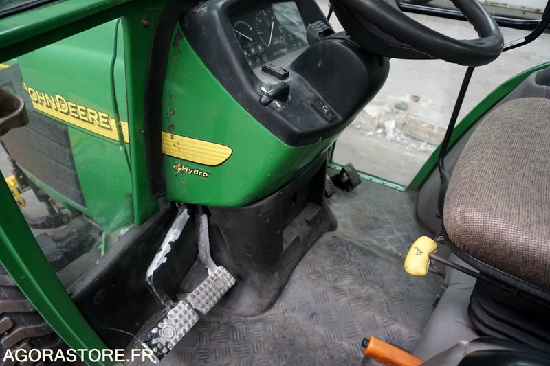 JOHN DEERE - Tractor: foto 4 JOHN DEERE - Tractor: foto 4