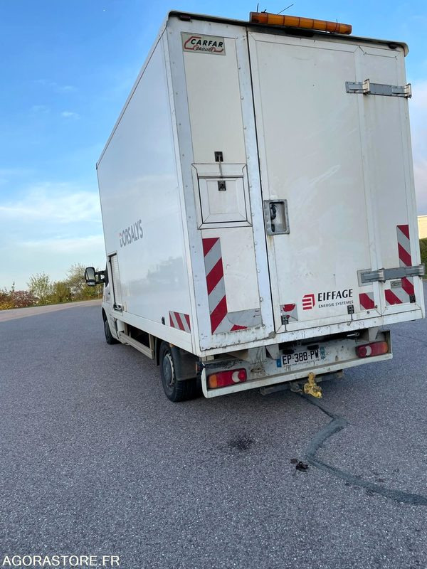 MASTER CHASSIS CABINE - 2017 / 193000 KM - Furgón: foto 1 MASTER CHASSIS CABINE - 2017 / 193000 KM - Furgón: foto 1