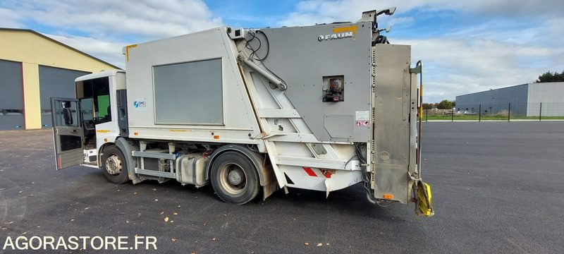 MERCEDES ECONIC - 2015 - Camión de basura: foto 4 MERCEDES ECONIC - 2015 - Camión de basura: foto 4