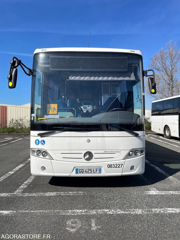 MERCEDES INTOURO M12,98m N°083227 - Minibús, Furgoneta de pasajeros: foto 1 MERCEDES INTOURO M12,98m N°083227 - Minibús, Furgoneta de pasajeros: foto 1