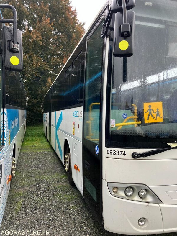 MERCEDES INTOURO N°093374 - Autobús escolar: foto 2 MERCEDES INTOURO N°093374 - Autobús escolar: foto 2