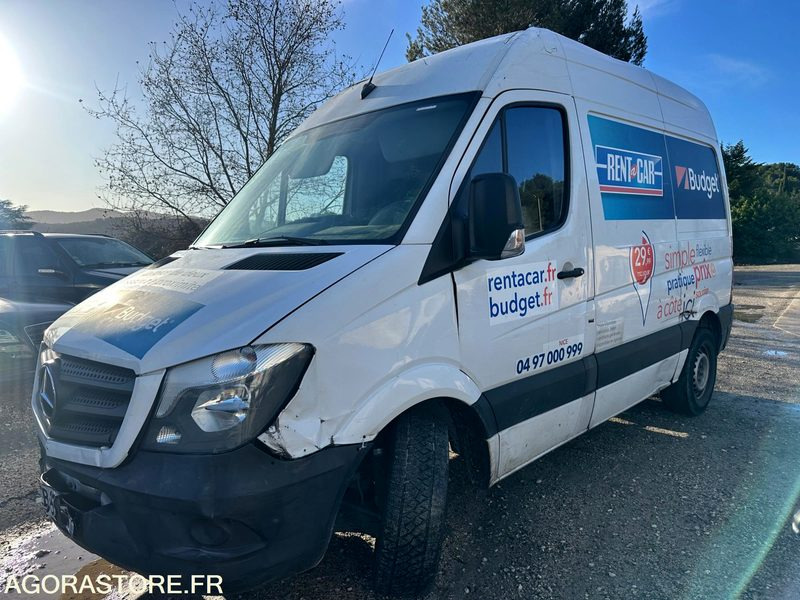 MERCEDES - SPRINTER - 2016 / 323000 KM - Furgón: foto 1 MERCEDES - SPRINTER - 2016 / 323000 KM - Furgón: foto 1