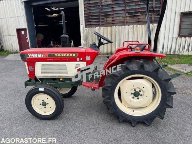 MICROTRACTEUR YANMAR 20CV 2 CYLINDRES 1150CM3 D'OCCASION 2RM TRES BON ETAT 810H - Tractor: foto 2 MICROTRACTEUR YANMAR 20CV 2 CYLINDRES 1150CM3 D'OCCASION 2RM TRES BON ETAT 810H - Tractor: foto 2
