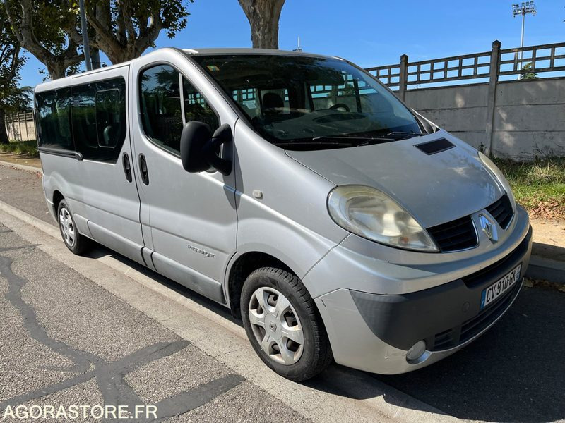 MINIBUS VL - 9 PLACES - TRAFIC - L2 H1 - 115 CH - CLIM- 165200 KMS - ATTELAGE - Minibús, Furgoneta de pasajeros: foto 1 MINIBUS VL - 9 PLACES - TRAFIC - L2 H1 - 115 CH - CLIM- 165200 KMS - ATTELAGE - Minibús, Furgoneta de pasajeros: foto 1