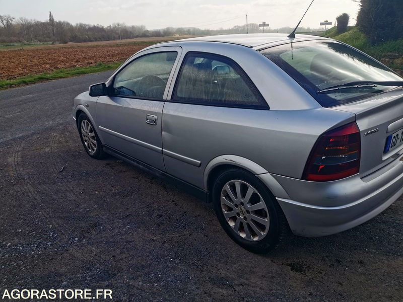 OPEL ASTRA - Coche: foto 5 OPEL ASTRA - Coche: foto 5