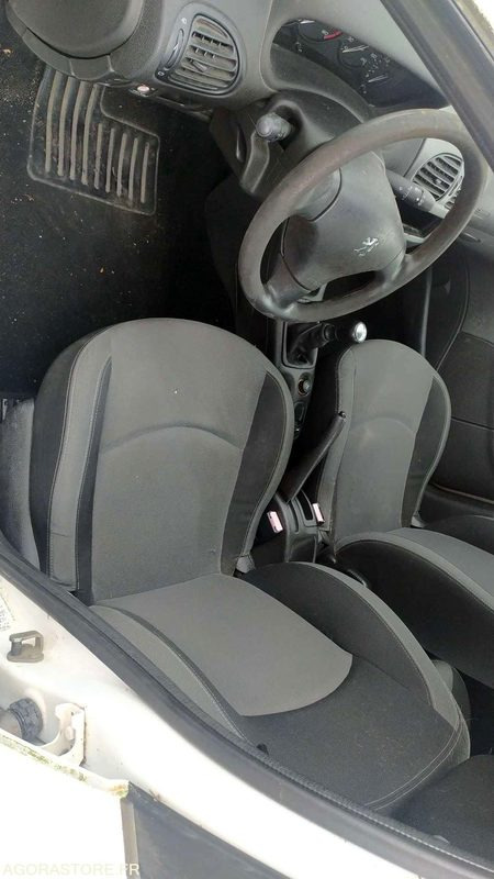 PEUGEOT 206 - 2006 - Coche: foto 3 PEUGEOT 206 - 2006 - Coche: foto 3