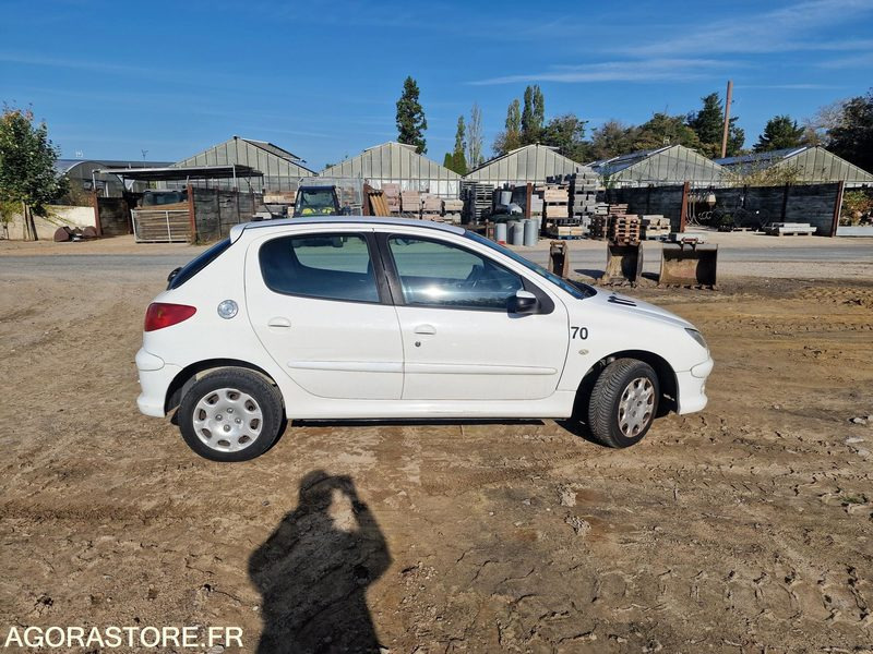PEUGEOT 206 - LOT N°1 - Coche: foto 5 PEUGEOT 206 - LOT N°1 - Coche: foto 5