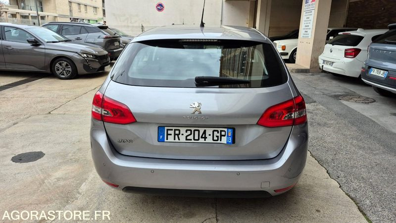 PEUGEOT 308 SW 1.5 BLUEHDI 100 ACTIVE BUSINESS PAS DE TVA - Coche familiar: foto 4 PEUGEOT 308 SW 1.5 BLUEHDI 100 ACTIVE BUSINESS PAS DE TVA - Coche familiar: foto 4