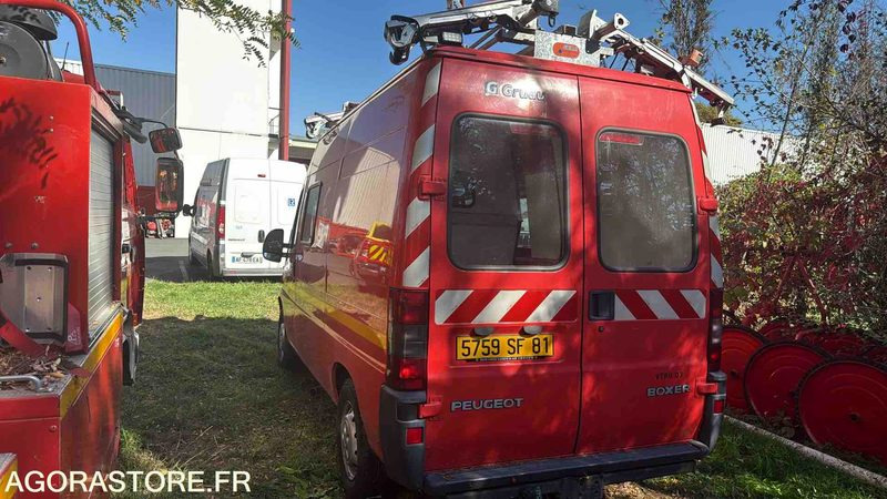 PEUGEOT BOXER - 2001 - 29209KM - Furgón: foto 3 PEUGEOT BOXER - 2001 - 29209KM - Furgón: foto 3