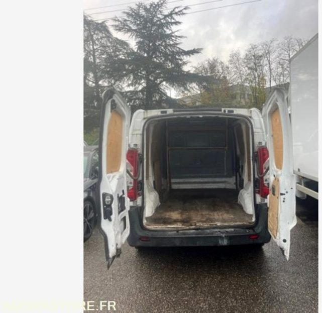 PEUGEOT EXPERT L1H1 2.0 HDI 125 - 2014 - Furgón: foto 5 PEUGEOT EXPERT L1H1 2.0 HDI 125 - 2014 - Furgón: foto 5
