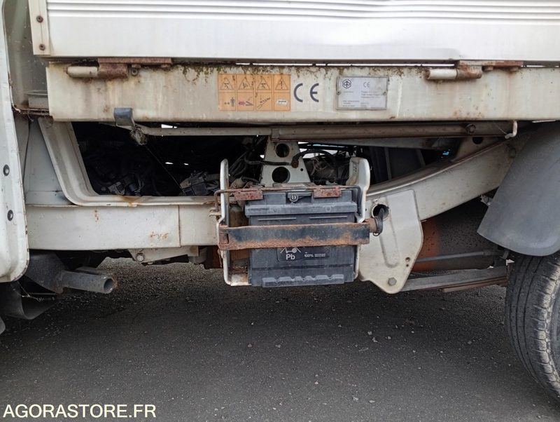 Furgoneta basculante PIAGGIO: foto 6