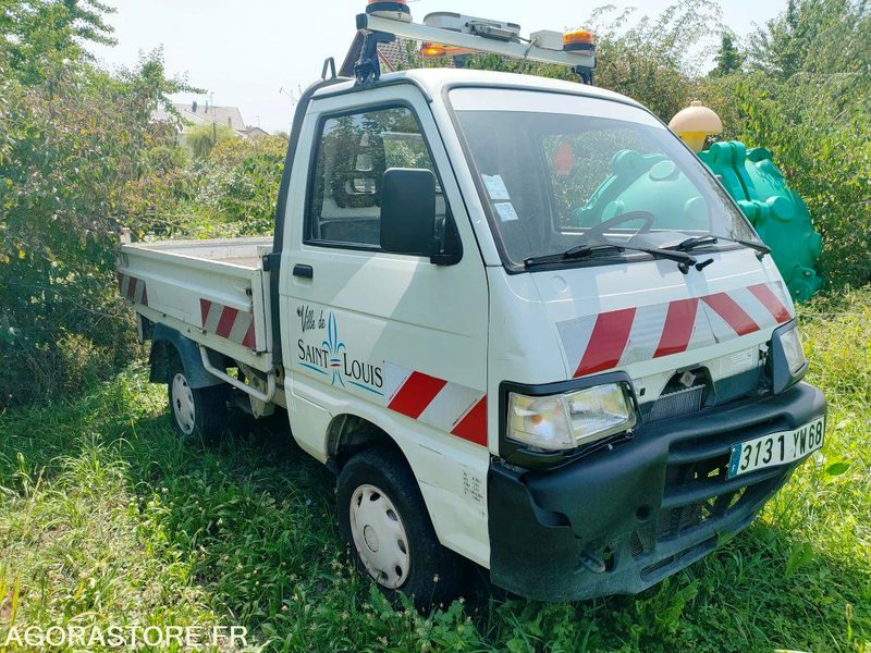 PIAGGIO PORTER - Furgoneta basculante: foto 1 PIAGGIO PORTER - Furgoneta basculante: foto 1