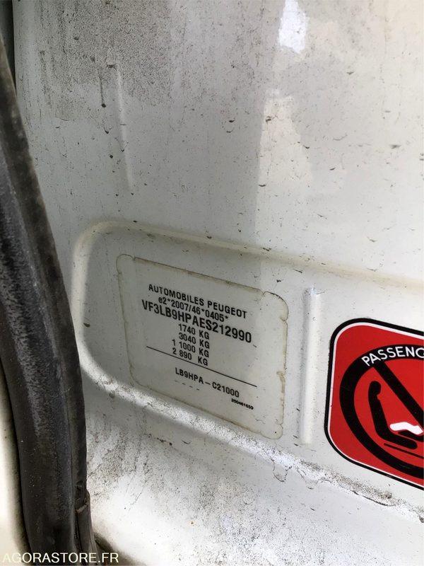 Coche Peugeot 308 - 2014 - 133878kms - (P0403313): foto 16 Coche Peugeot 308 - 2014 - 133878kms - (P0403313): foto 16