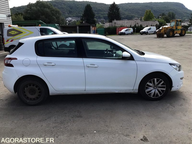 Coche Peugeot 308 - 2014 - 133878kms - (P0403313): foto 8 Coche Peugeot 308 - 2014 - 133878kms - (P0403313): foto 8