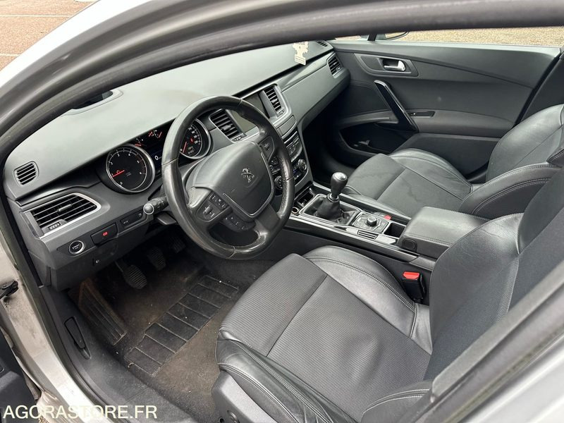 Coche Peugeot 508 / CJ-863-HJ / 343 501kms: foto 6 Coche Peugeot 508 / CJ-863-HJ / 343 501kms: foto 6