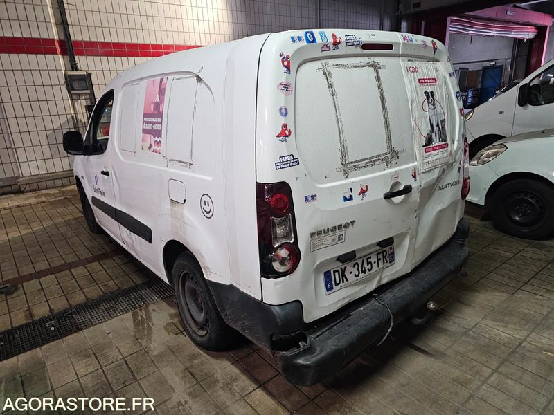 Peugeot Partner - 2014 - 61762kms - DK 345 FR - Furgoneta pequeña: foto 4 Peugeot Partner - 2014 - 61762kms - DK 345 FR - Furgoneta pequeña: foto 4
