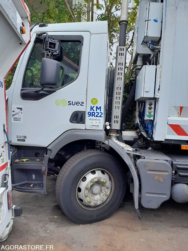RENAULT 26T/BOM - DS032ES - Camión de basura: foto 1 RENAULT 26T/BOM - DS032ES - Camión de basura: foto 1