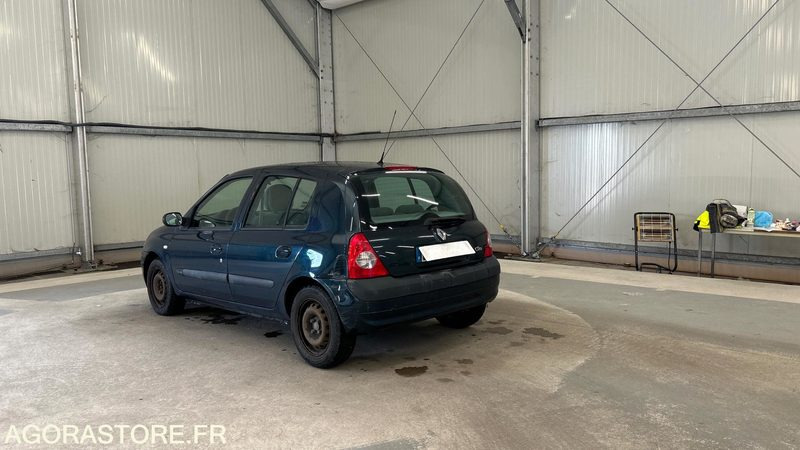 RENAULT-CLIO- 1.4-16V-EXTRÊME-ESSENCE-154073KMS - Coche: foto 3 RENAULT-CLIO- 1.4-16V-EXTRÊME-ESSENCE-154073KMS - Coche: foto 3