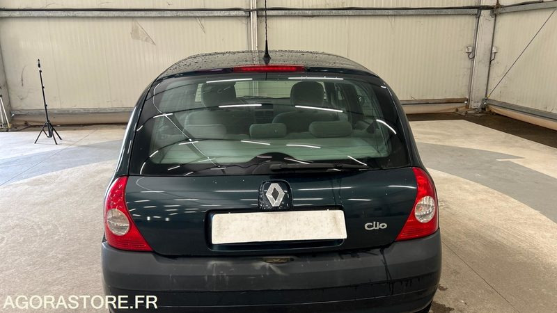 RENAULT-CLIO- 1.4-16V-EXTRÊME-ESSENCE-154073KMS - Coche: foto 5 RENAULT-CLIO- 1.4-16V-EXTRÊME-ESSENCE-154073KMS - Coche: foto 5