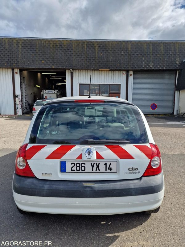 RENAULT CLIO 2 - LOT N°2 - Coche: foto 4 RENAULT CLIO 2 - LOT N°2 - Coche: foto 4