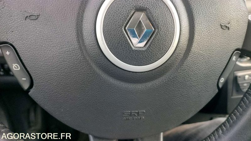 Coche RENAULT CLIO  - 2010 - 196673kms: foto 12