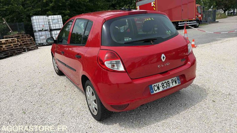 RENAULT CLIO 3 186 236 Kms - 2013- CW-838-PW - Coche: foto 3 RENAULT CLIO 3 186 236 Kms - 2013- CW-838-PW - Coche: foto 3