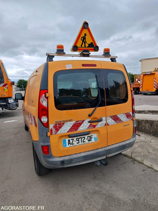RENAULT KANGOO 1.5Dci - AZ-972-QF moteur tournant / véhicule roulant - Furgoneta pequeña: foto 3 RENAULT KANGOO 1.5Dci - AZ-972-QF moteur tournant / véhicule roulant - Furgoneta pequeña: foto 3