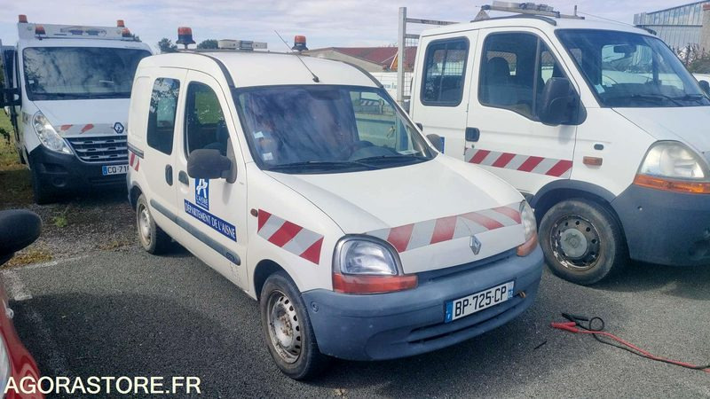 RENAULT KANGOO - 2000 - 269870 KM - Furgoneta pequeña: foto 2 RENAULT KANGOO - 2000 - 269870 KM - Furgoneta pequeña: foto 2