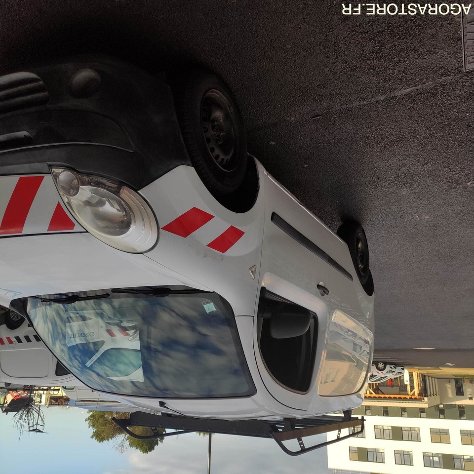 RENAULT - KANGOO - 2013 / 150760 KMS (CS-388-FQ) - Furgón: foto 4 RENAULT - KANGOO - 2013 / 150760 KMS (CS-388-FQ) - Furgón: foto 4