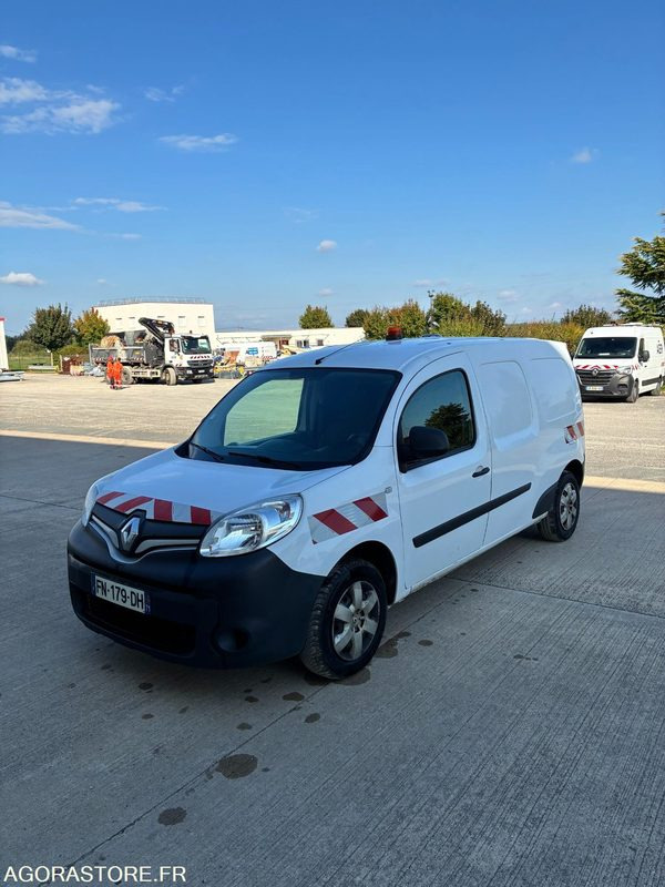 RENAULT KANGOO diesel - Année 2020 - 299.300 km - Furgoneta pequeña: foto 1 RENAULT KANGOO diesel - Année 2020 - 299.300 km - Furgoneta pequeña: foto 1