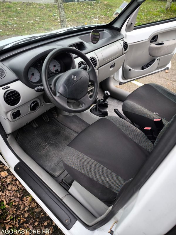 RENAULT Kangoo 5 places - Coche: foto 5 RENAULT Kangoo 5 places - Coche: foto 5
