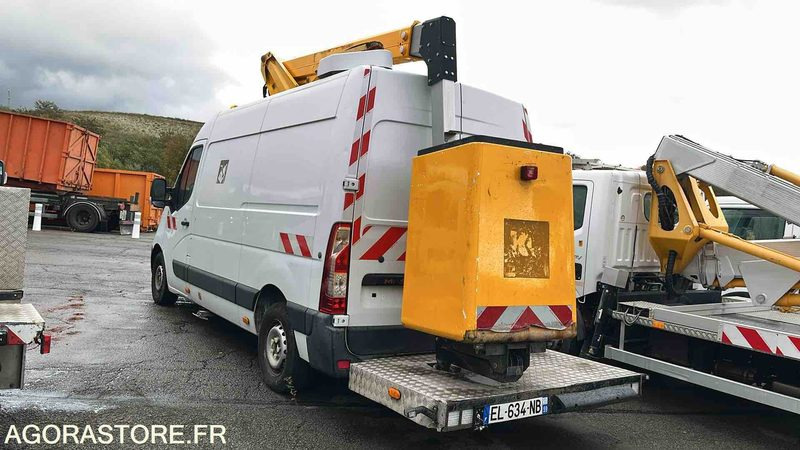 RENAULT MASTER NACELLE KLUBB K32- 2017 / 88884KM (EL634NB) - Furgón: foto 2 RENAULT MASTER NACELLE KLUBB K32- 2017 / 88884KM (EL634NB) - Furgón: foto 2