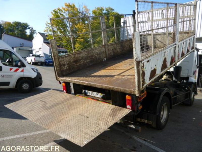 RENAULT MIDLUM 220 DCI BENNE HAYON 174900kms 2003 - Camión volquete: foto 5 RENAULT MIDLUM 220 DCI BENNE HAYON 174900kms 2003 - Camión volquete: foto 5