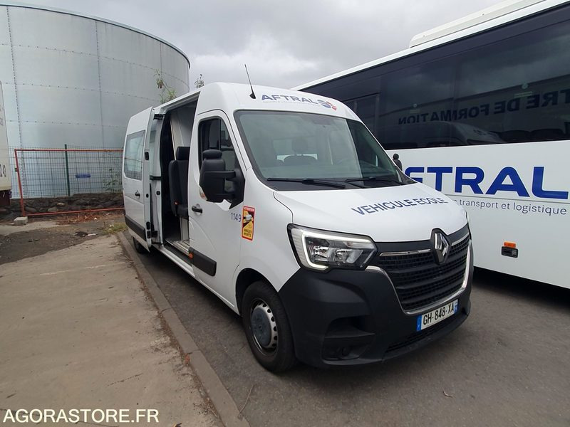 RENAULT TRAFFIC 9 PL AUTO ECOLE 2019 - Furgoneta pequeña: foto 2 RENAULT TRAFFIC 9 PL AUTO ECOLE 2019 - Furgoneta pequeña: foto 2