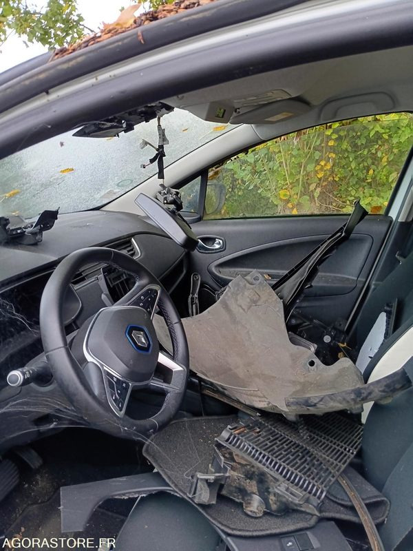 RENAULT Zoé - 29000km - 2019 - pour pièces - Coche: foto 3 RENAULT Zoé - 29000km - 2019 - pour pièces - Coche: foto 3